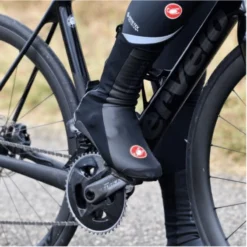 Cubrebotín Castelli Intenso Ul Negro 7 Cubrebotín Castelli Intenso Ul Negro -Ciclismo Comercio cubrebotin castelli intenso ul negro 2